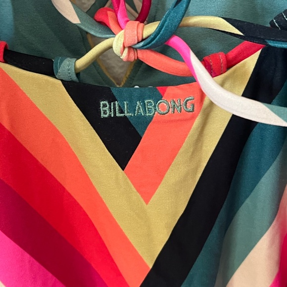 Billabong Color Spell One Piece Swimsuit Sz Small NWOT - Picture 5 of 5